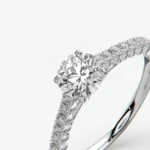 Custom Round Brilliant Diamond Engagement Ring